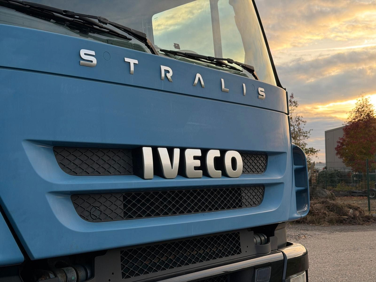 Camión lona Iveco 190S36/9 Stralis Pritsche & Hebebühne 3 to. TOP: foto 15