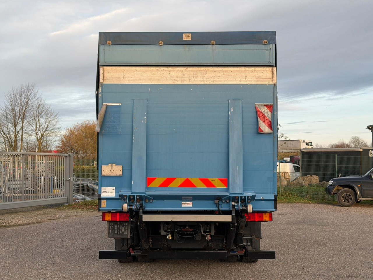 Camión lona Iveco 190S36/9 Stralis Pritsche & Hebebühne 3 to. TOP: foto 10
