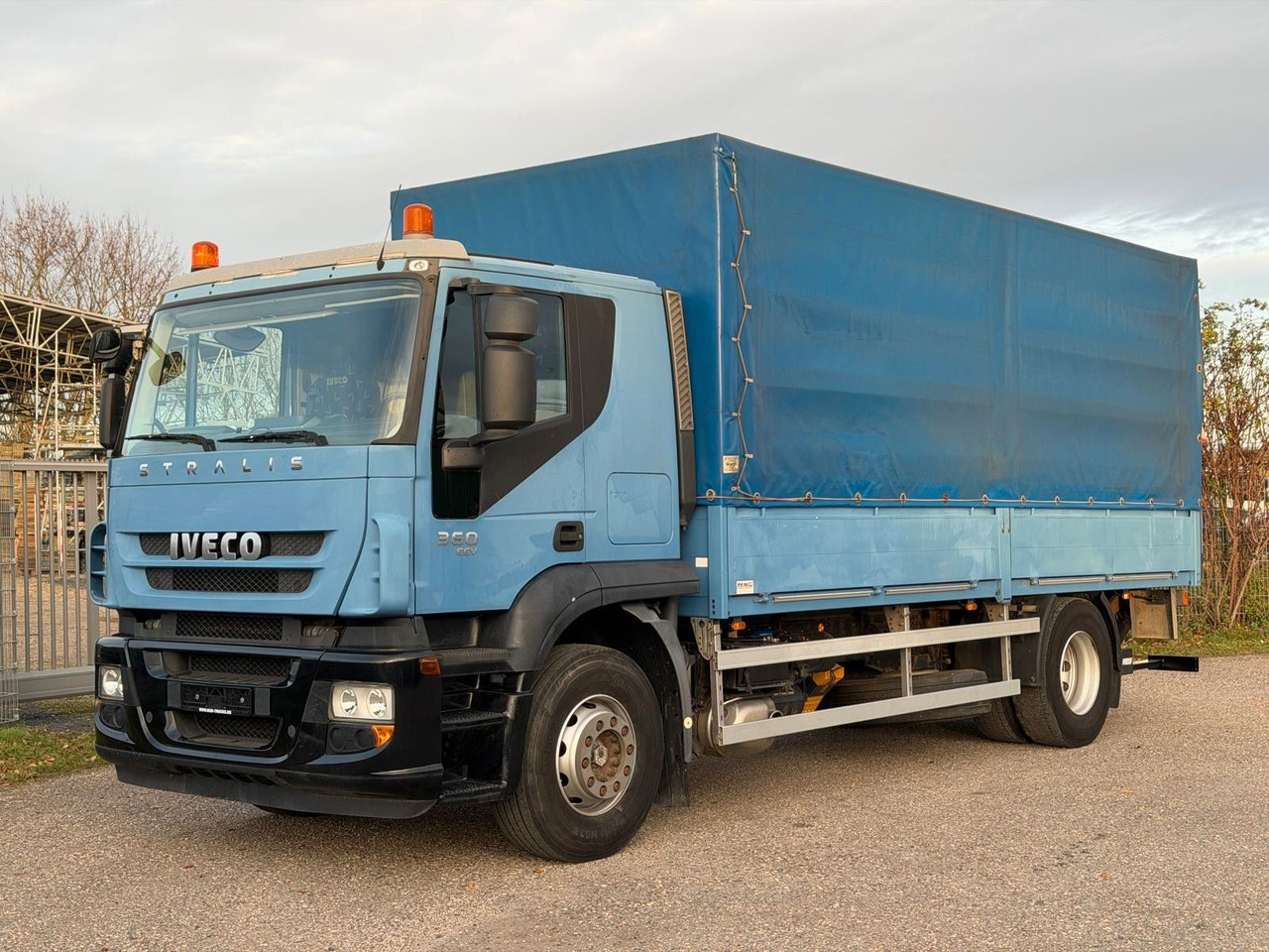 Camión lona Iveco 190S36/9 Stralis Pritsche & Hebebühne 3 to. TOP: foto 13
