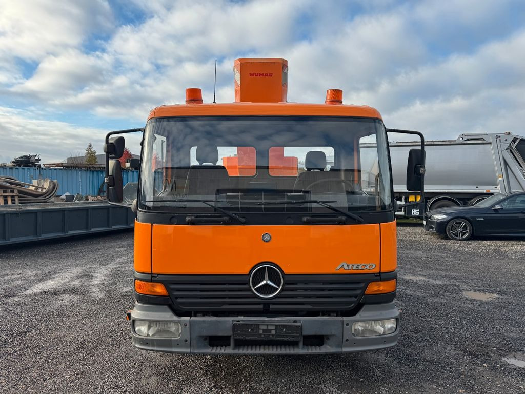 Camión con plataforma elevadora, Furgoneta Mercedes-Benz 815 4x2 Hubarbeitsbühne Wumag  170 high 17 m: foto 13