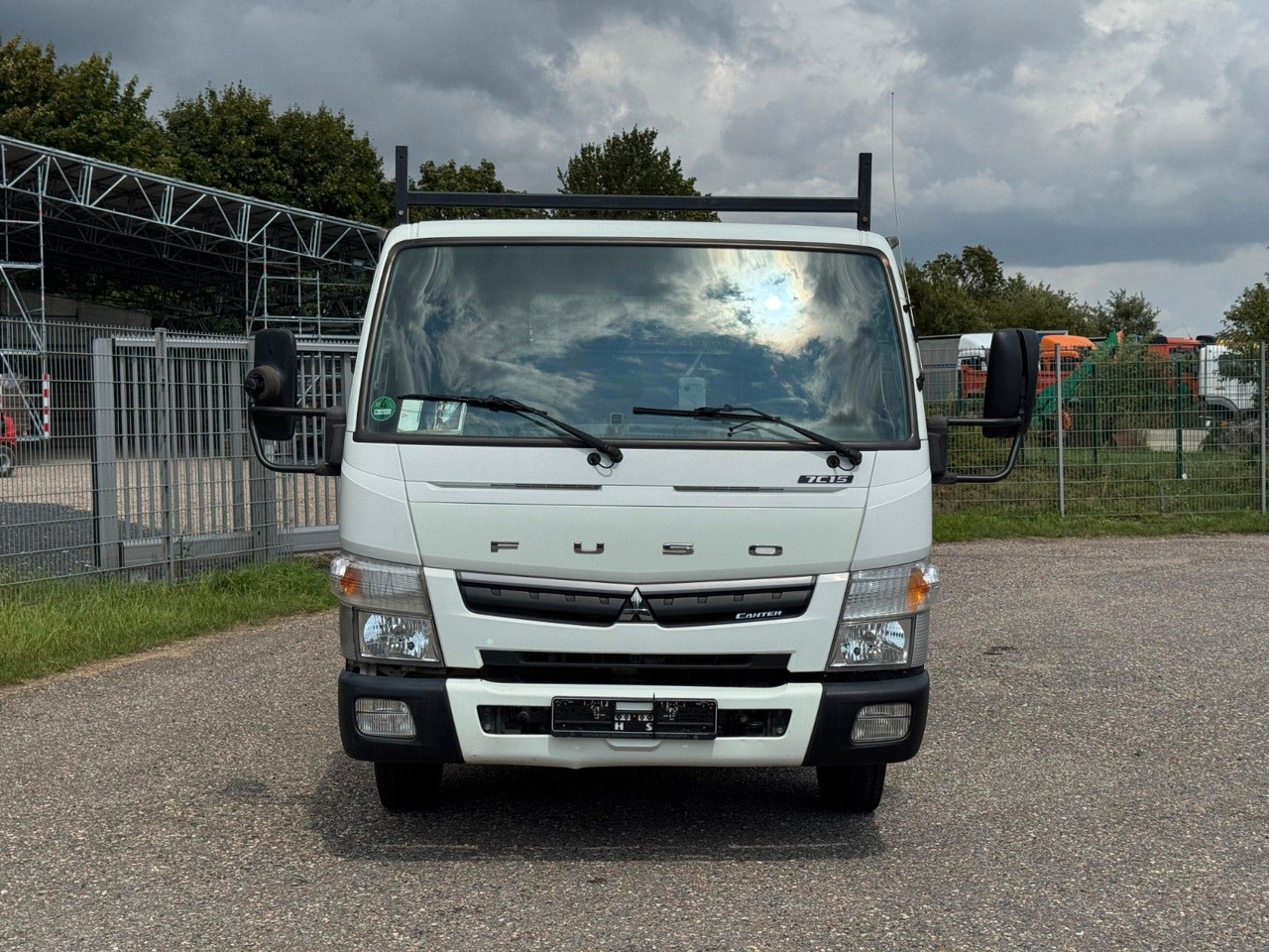 Mitsubishi 7C15 Fuso Canter 4x2 mit Meiller 3S. Kipper - Furgoneta basculante: foto 3 Mitsubishi 7C15 Fuso Canter 4x2 mit Meiller 3S. Kipper - Furgoneta basculante: foto 3