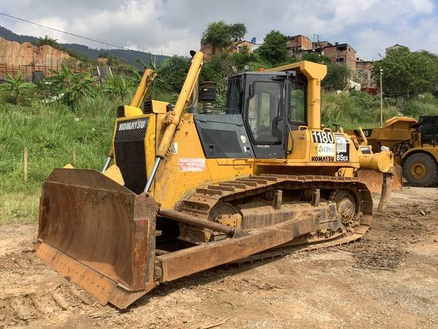 Komatsu D85EX-15 - Bulldozer: foto 1 Komatsu D85EX-15 - Bulldozer: foto 1