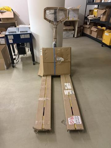 Yale 1100 - Transpaleta: foto 1 Yale 1100 - Transpaleta: foto 1
