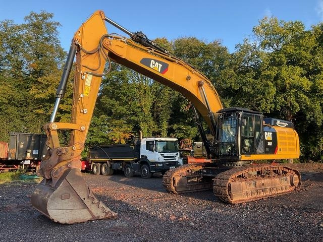 CAT 352F - Excavadora de cadenas: foto 1 CAT 352F - Excavadora de cadenas: foto 1
