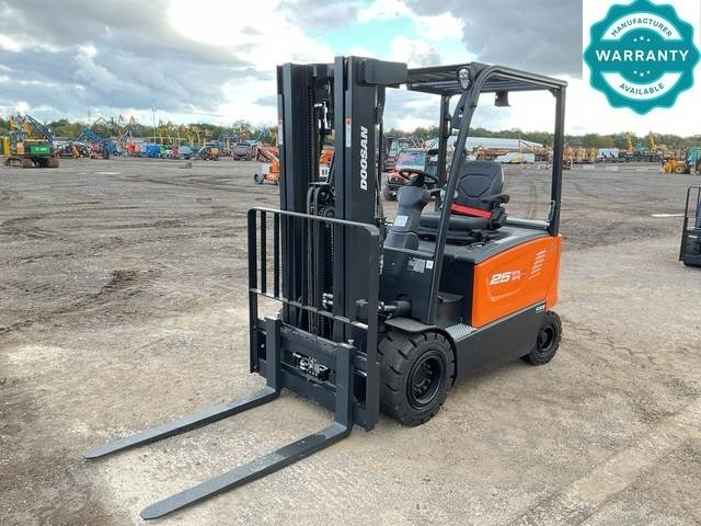 Doosan B25X-7 PLUS - Carretilla elevadora eléctrica: foto 1 Doosan B25X-7 PLUS - Carretilla elevadora eléctrica: foto 1