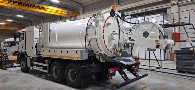 MAN TGS33.400 Jetter - Limpieza de alcantarillado: foto 4 MAN TGS33.400 Jetter - Limpieza de alcantarillado: foto 4