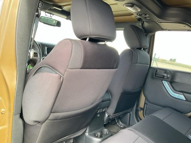 Coche Jeep Wrangler JK Command: foto 15 Coche Jeep Wrangler JK Command: foto 15