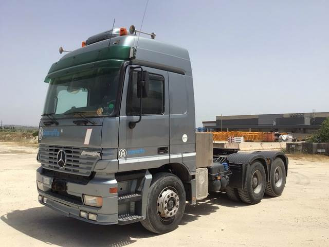 Mercedes-Benz Actros 3353S - Cabeza tractora: foto 1 Mercedes-Benz Actros 3353S - Cabeza tractora: foto 1