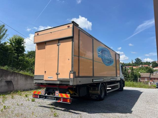 Iveco Stralis 270 - Camión caja cerrada: foto 3 Iveco Stralis 270 - Camión caja cerrada: foto 3
