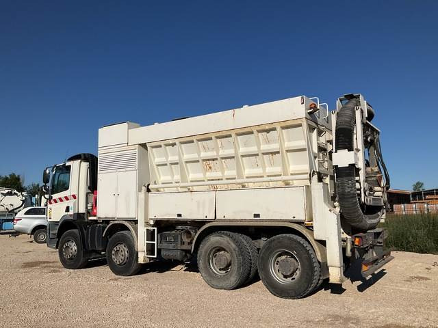 DAF CF85.460 - Excavadora de cadenas: foto 2 DAF CF85.460 - Excavadora de cadenas: foto 2