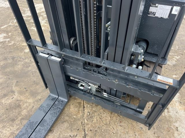 Carretilla elevadora eléctrica Doosan B15T-7 PLUS: foto 14