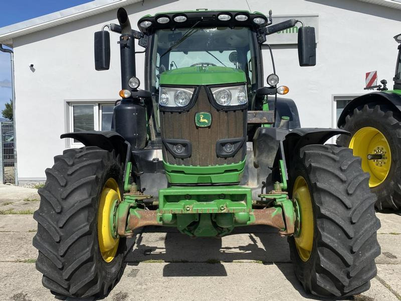 John Deere 6215R AutoPowr - Tractor: foto 3 John Deere 6215R AutoPowr - Tractor: foto 3
