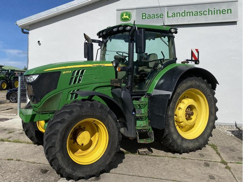 John Deere 6215R AutoPowr - Tractor: foto 1 John Deere 6215R AutoPowr - Tractor: foto 1