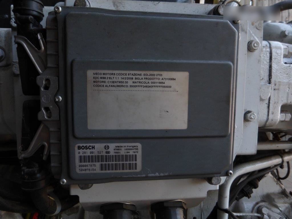 IVECO Cursor 13 Marine C13 ENT M50.30 als Ersatzteilespender - Motor para Camión: foto 4 IVECO Cursor 13 Marine C13 ENT M50.30 als Ersatzteilespender - Motor para Camión: foto 4