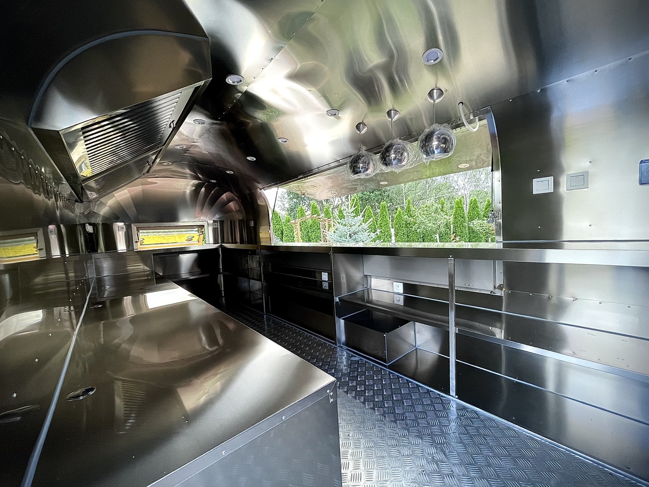 Remolque venta ambulante nuevo SHINE Spring RED: foto 9 Remolque venta ambulante nuevo SHINE Spring RED: foto 9