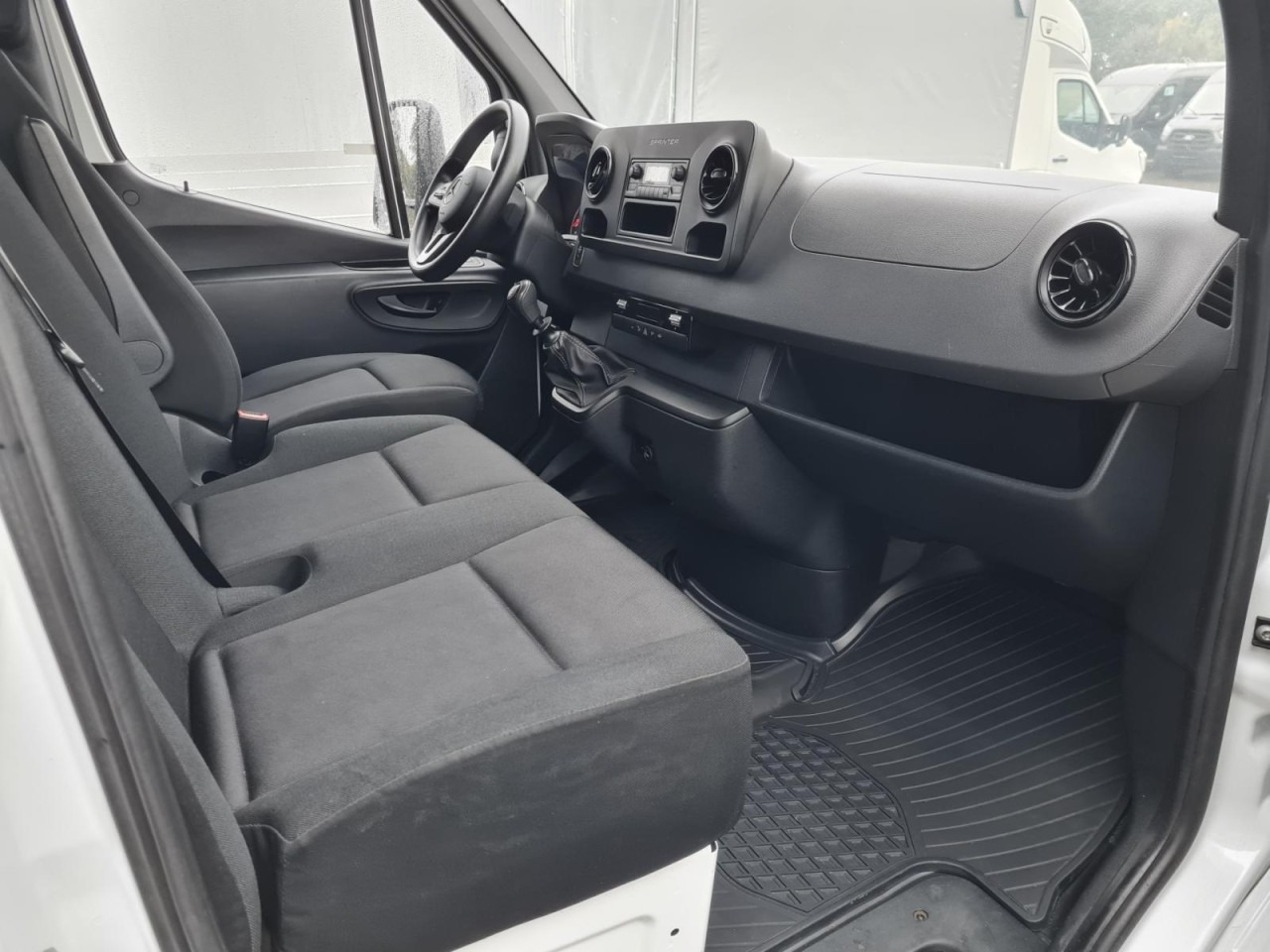 Furgoneta caja cerrada Mercedes-Benz Sprinter 315 RWD Möbel Koffer LBW KLIMA TEMPOMAT: foto 13