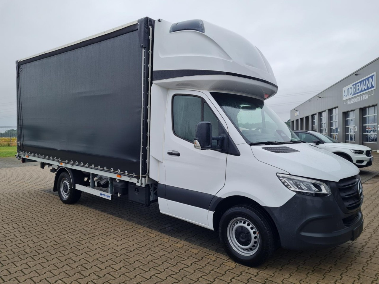 Mercedes-Benz Sprinter 317 AG Schiebe Plane Schlafkab 10 Pal AHK - Furgoneta con lona: foto 3 Mercedes-Benz Sprinter 317 AG Schiebe Plane Schlafkab 10 Pal AHK - Furgoneta con lona: foto 3