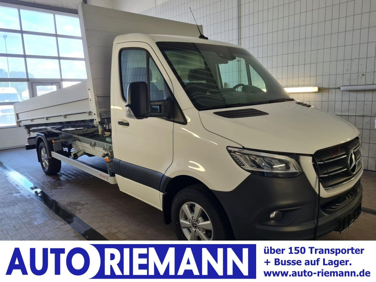 Mercedes-Benz Sprinter 317 CDI 3 Seiten kipper RWD AHK LED NAV - Furgoneta basculante: foto 1 Mercedes-Benz Sprinter 317 CDI 3 Seiten kipper RWD AHK LED NAV - Furgoneta basculante: foto 1