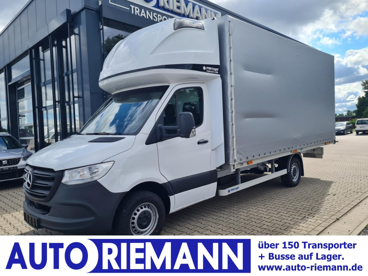 Mercedes-Benz Sprinter 317 Pritsche Plane Schlafkab RWD 10 Pal - Furgoneta con lona: foto 1 Mercedes-Benz Sprinter 317 Pritsche Plane Schlafkab RWD 10 Pal - Furgoneta con lona: foto 1