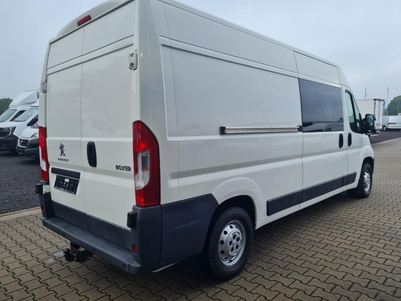 Peugeot Boxer Kasten L3H2 Doka 6-Sitze AHK PDC KLIMA - Furgoneta pequeña, Furgoneta combi: foto 4 Peugeot Boxer Kasten L3H2 Doka 6-Sitze AHK PDC KLIMA - Furgoneta pequeña, Furgoneta combi: foto 4