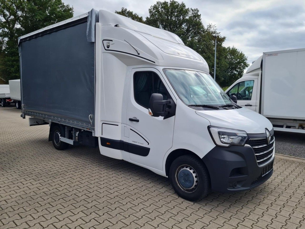 Renault Master 3,5t Pritsche Plane Schlafkab. dCi 165 KL - Furgoneta con lona: foto 3 Renault Master 3,5t Pritsche Plane Schlafkab. dCi 165 KL - Furgoneta con lona: foto 3