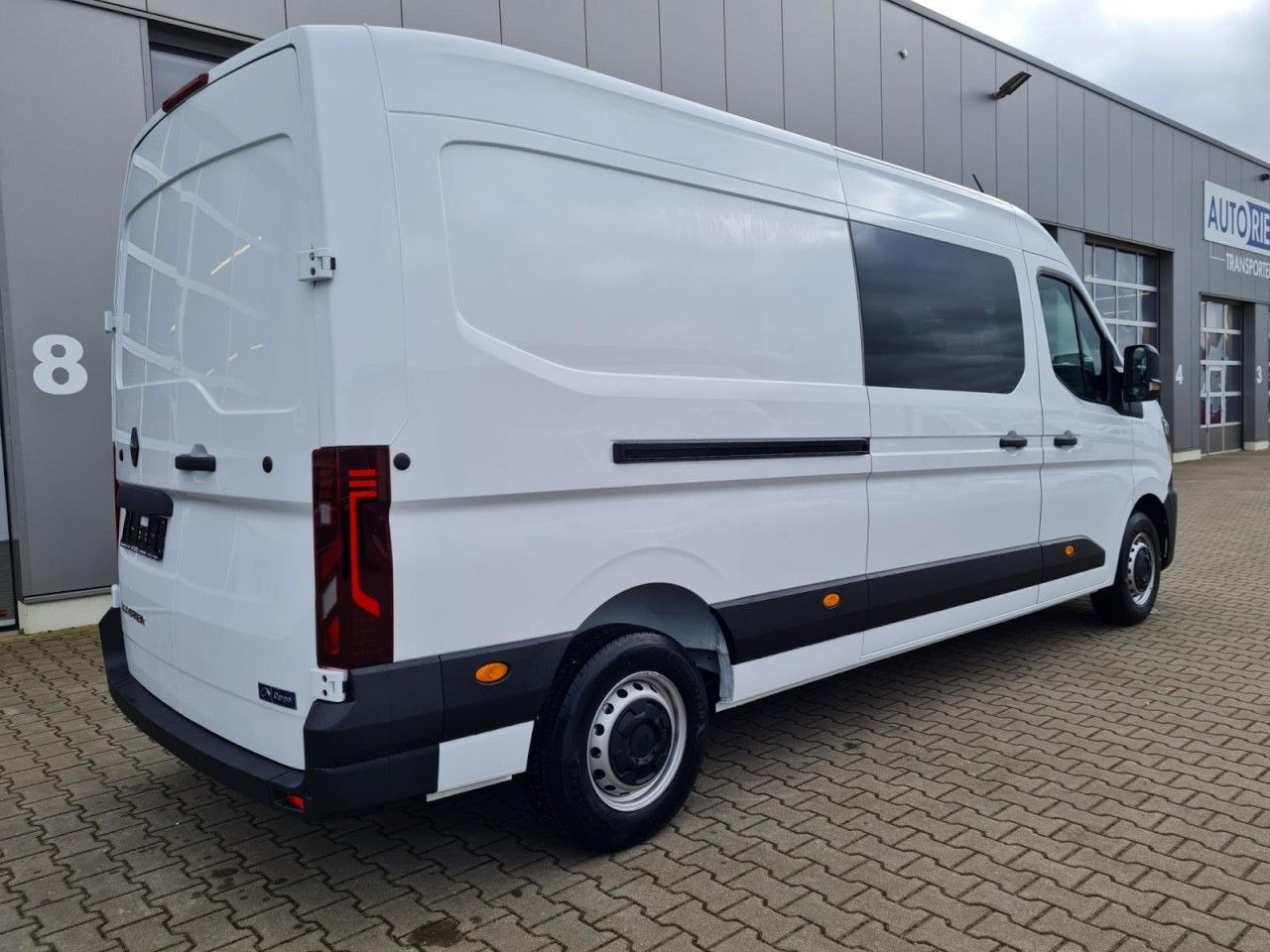 Renault Master 35 Kasten L3 Doka 7-Sitze KLIMA TEMPOMAT - Furgón, Furgoneta combi: foto 4 Renault Master 35 Kasten L3 Doka 7-Sitze KLIMA TEMPOMAT - Furgón, Furgoneta combi: foto 4