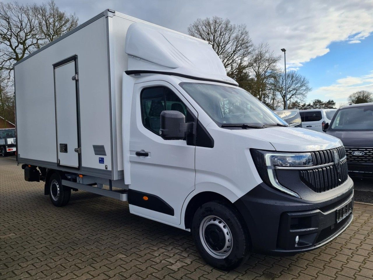 Renault Master 35 New Möbel Koffer LBW LUFTFEDERUNG KAME - Furgoneta caja cerrada: foto 3 Renault Master 35 New Möbel Koffer LBW LUFTFEDERUNG KAME - Furgoneta caja cerrada: foto 3