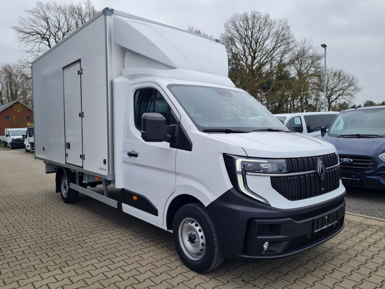 Renault New Master 35 Möbel Koffer KLIMA LUFTFEDER TEMPO - Furgoneta caja cerrada: foto 3 Renault New Master 35 Möbel Koffer KLIMA LUFTFEDER TEMPO - Furgoneta caja cerrada: foto 3