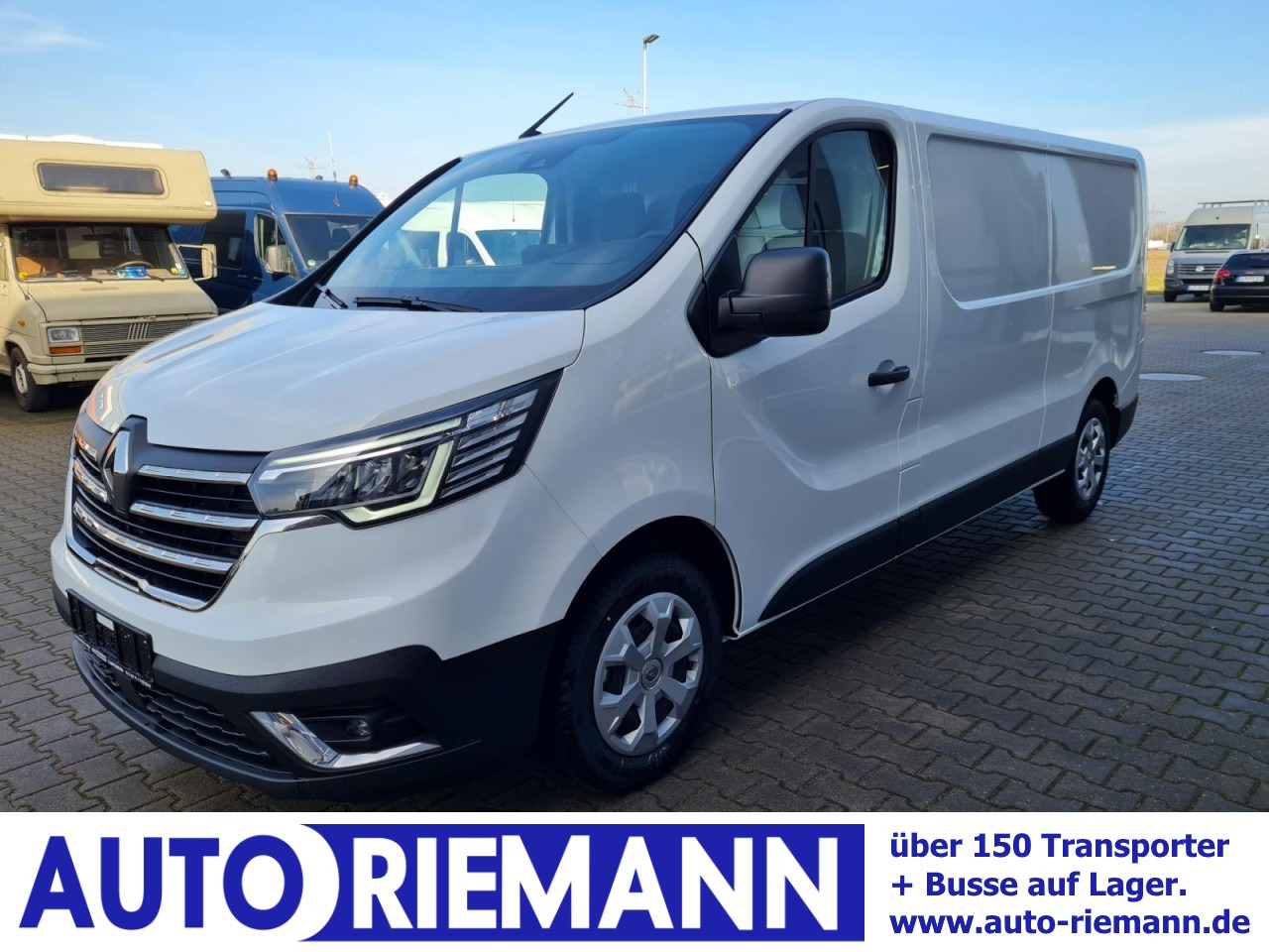Renault Trafic Kasten L2 Advance AHK KLIMA LED PDC TEMPOMAT - Furgoneta pequeña: foto 1 Renault Trafic Kasten L2 Advance AHK KLIMA LED PDC TEMPOMAT - Furgoneta pequeña: foto 1