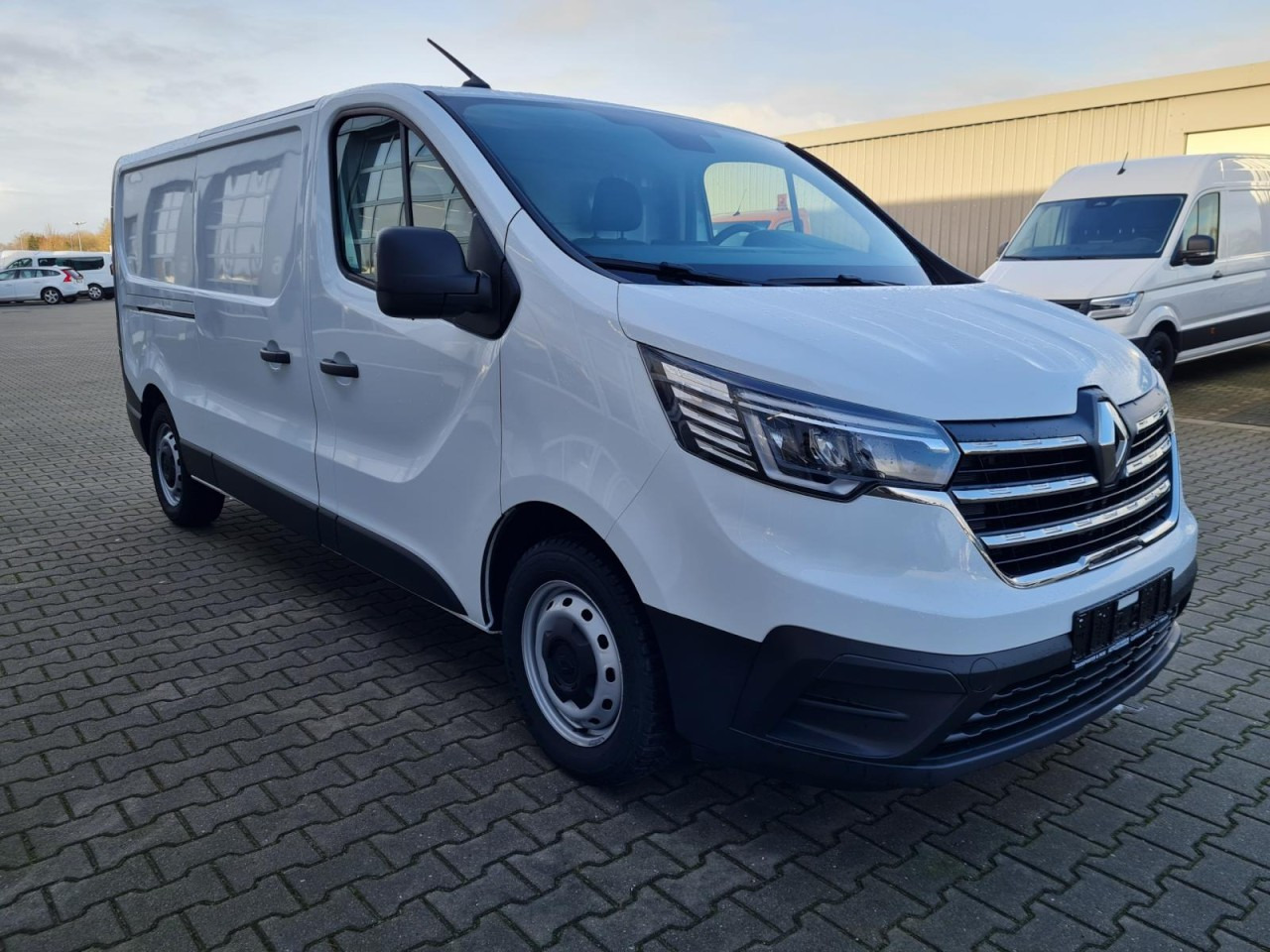 Renault Trafic Kühlkasten L2 Frischdienst 3.07 to TEMPOMAT - Furgoneta frigorifica: foto 3 Renault Trafic Kühlkasten L2 Frischdienst 3.07 to TEMPOMAT - Furgoneta frigorifica: foto 3