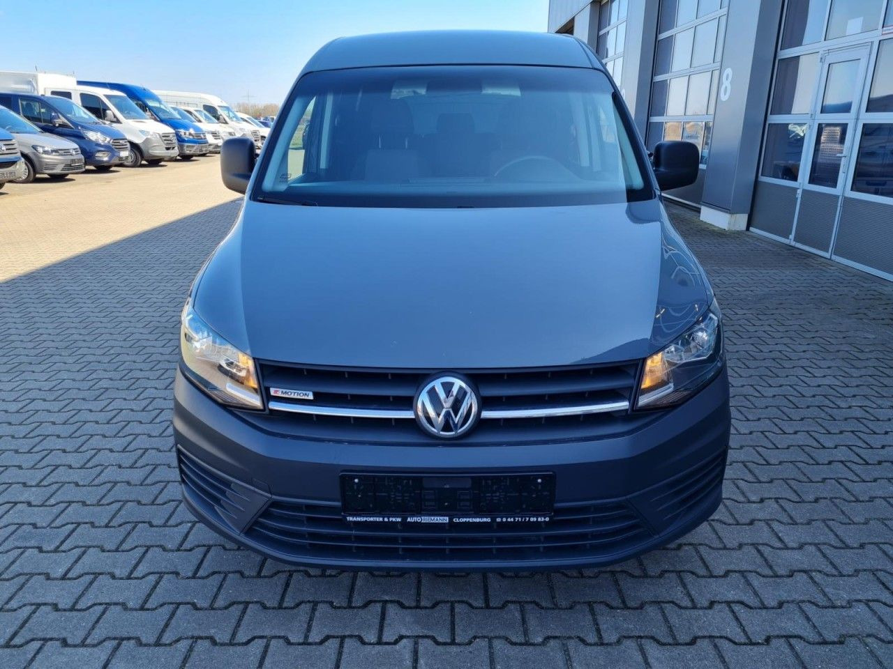 Volkswagen Caddy Kombi 4Motion TDi 5-Sitze KLIMA STHZ TEMPO - Furgoneta de pasajeros: foto 2 Volkswagen Caddy Kombi 4Motion TDi 5-Sitze KLIMA STHZ TEMPO - Furgoneta de pasajeros: foto 2