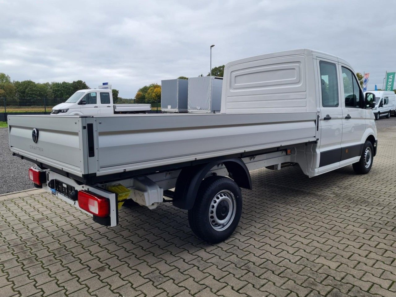 Volkswagen Crafter 35 Doka TDI Pritsche lang L4 KLIMA TEMPO - Furgoneta caja abierta, Furgoneta combi: foto 4 Volkswagen Crafter 35 Doka TDI Pritsche lang L4 KLIMA TEMPO - Furgoneta caja abierta, Furgoneta combi: foto 4