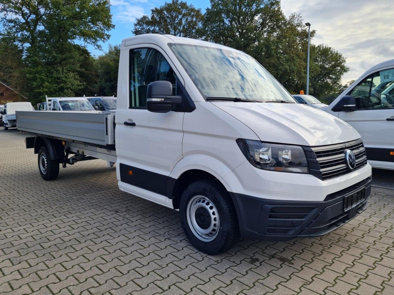 Volkswagen Crafter 35 Pritsche Tdi LR L4 KLIMA TEMPOMAT - Furgoneta caja abierta: foto 2 Volkswagen Crafter 35 Pritsche Tdi LR L4 KLIMA TEMPOMAT - Furgoneta caja abierta: foto 2