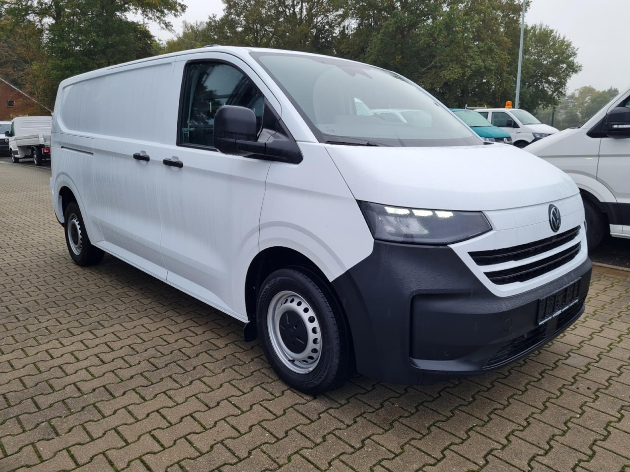 Volkswagen T7 Kasten TDI 4Motion LR L2H1 LED KAMERA TEMPOMAT - Furgoneta pequeña: foto 3 Volkswagen T7 Kasten TDI 4Motion LR L2H1 LED KAMERA TEMPOMAT - Furgoneta pequeña: foto 3
