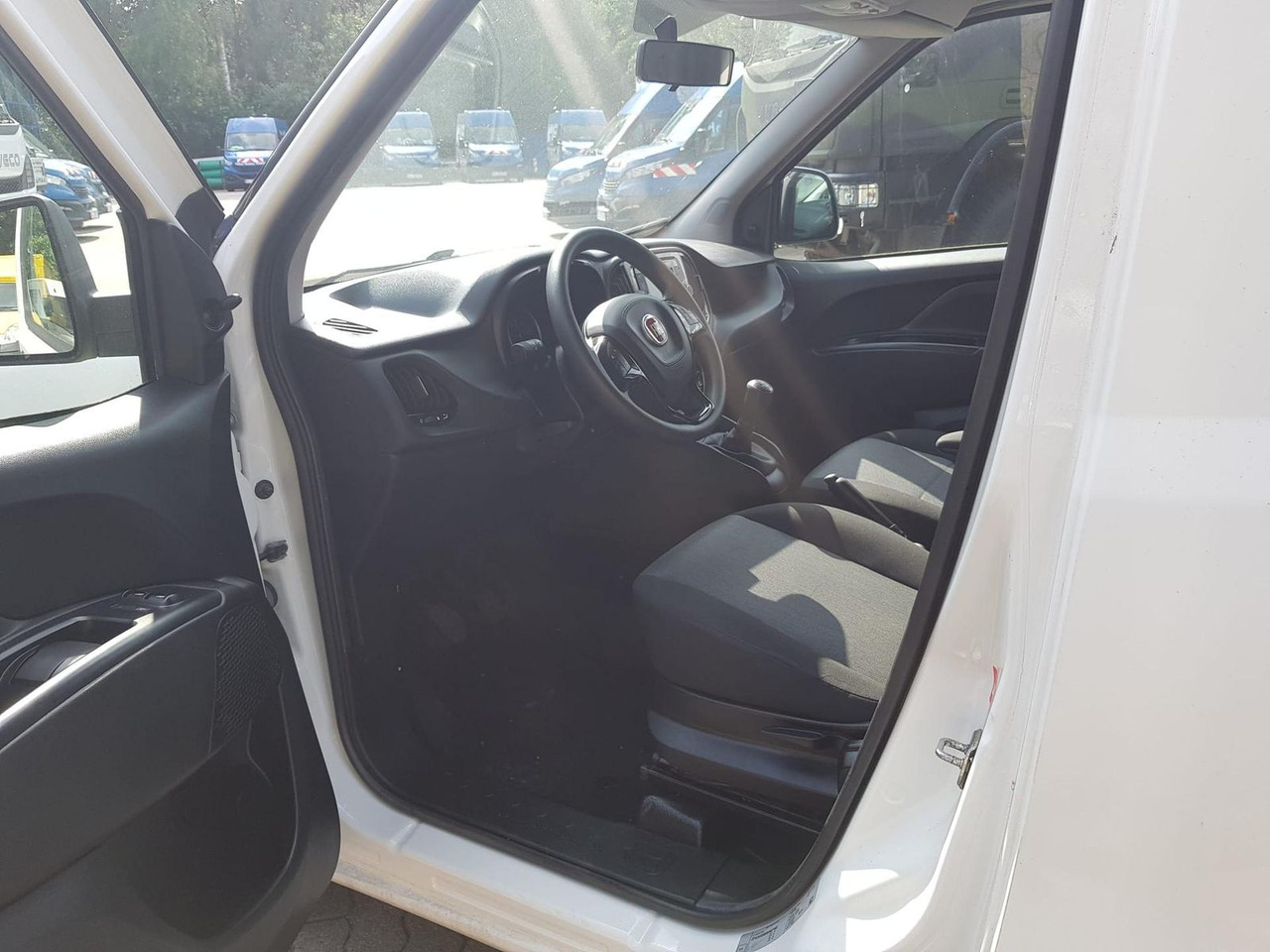 Furgoneta de pasajeros Fiat Doblo Kastenwagen SX 1.3 Klima, Radio mit Nav...: foto 11
