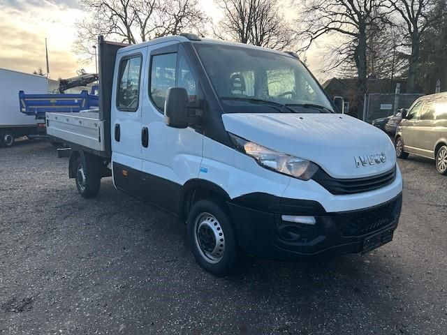 Iveco Daily 35S12D Pritsche Doppelkabine AHK Klima... - Furgoneta caja abierta, Furgoneta combi: foto 1 Iveco Daily 35S12D Pritsche Doppelkabine AHK Klima... - Furgoneta caja abierta, Furgoneta combi: foto 1