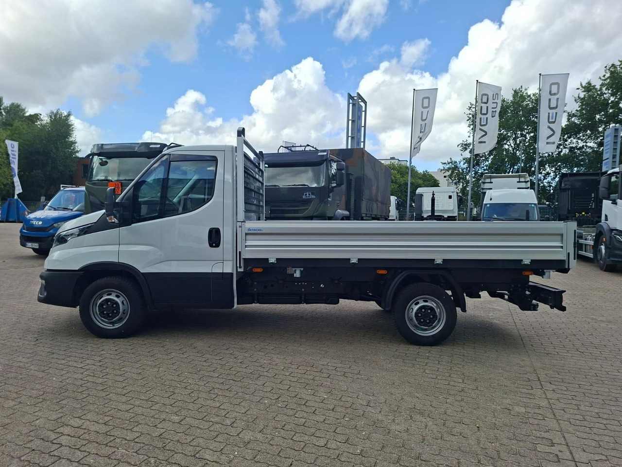 Iveco Daily 35S14A8Y Henschel 3-Seiten Kipper - Furgoneta caja abierta: foto 2 Iveco Daily 35S14A8Y Henschel 3-Seiten Kipper - Furgoneta caja abierta: foto 2