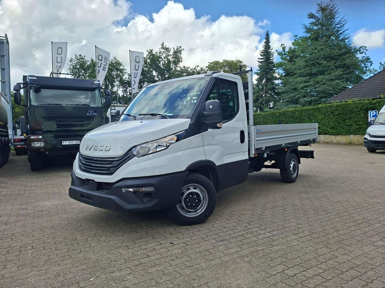 Iveco Daily 35S14A8Y Henschel 3-Seiten Kipper - Furgoneta caja abierta: foto 1 Iveco Daily 35S14A8Y Henschel 3-Seiten Kipper - Furgoneta caja abierta: foto 1
