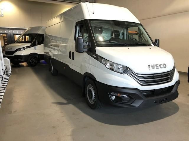 Iveco Daily 35S16A8V MY 2022 Klima 4100 116 kW (158... - Furgón: foto 2 Iveco Daily 35S16A8V MY 2022 Klima 4100 116 kW (158... - Furgón: foto 2