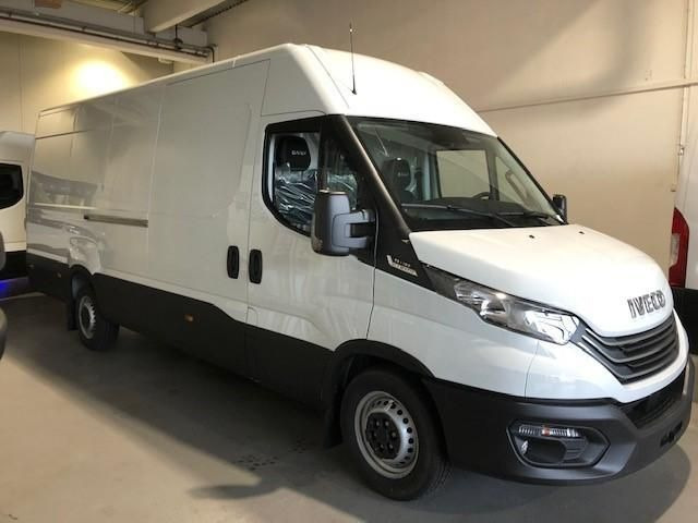 Iveco Daily 35S16A8V MY 2022 Klima 4100 116 kW (158... - Furgón: foto 1 Iveco Daily 35S16A8V MY 2022 Klima 4100 116 kW (158... - Furgón: foto 1