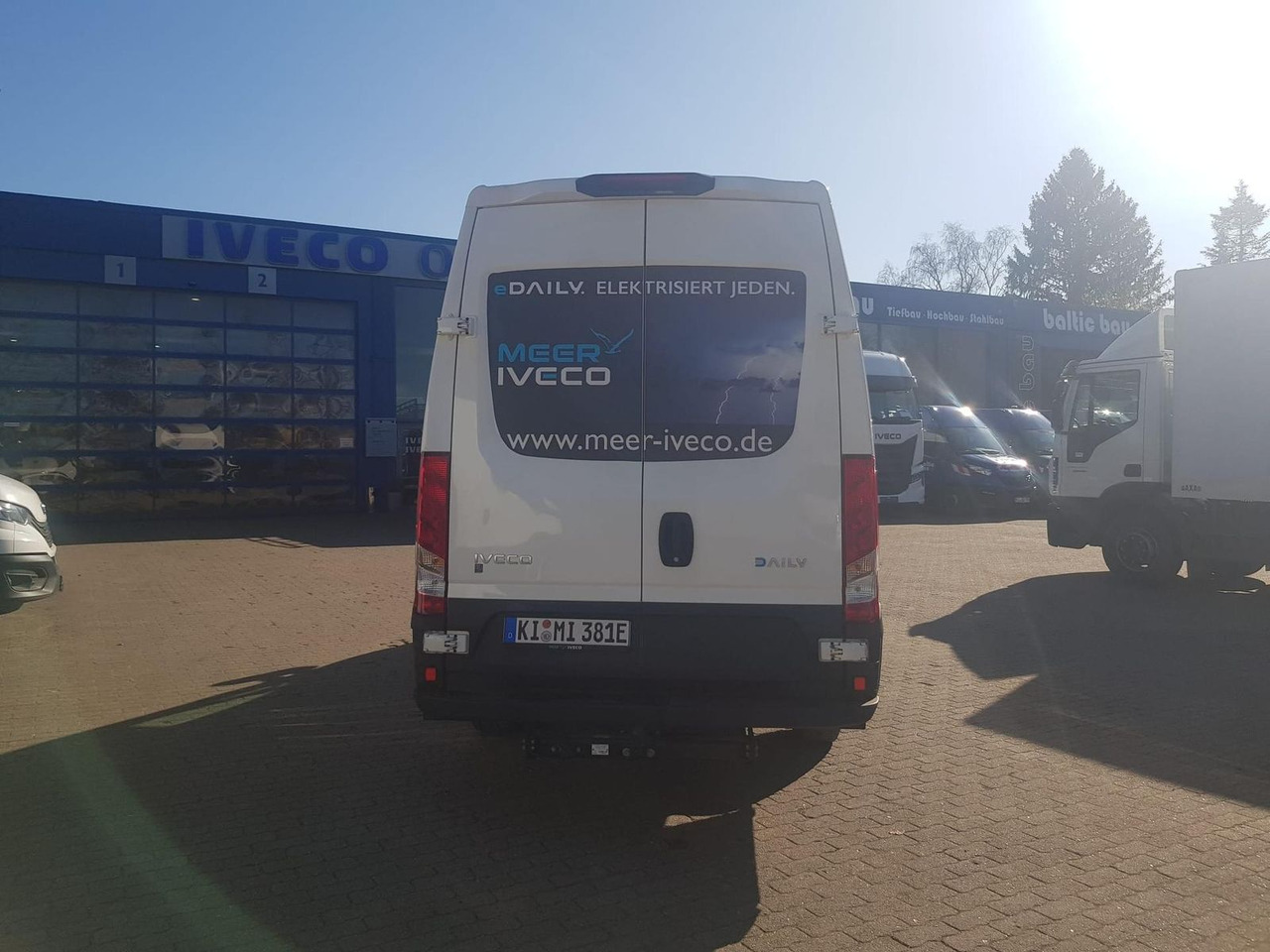 Iveco Daily 38S14E V Rückfahrkamera, AHK mit 3,5t, ... - Furgón, Furgoneta eléctrica: foto 5 Iveco Daily 38S14E V Rückfahrkamera, AHK mit 3,5t, ... - Furgón, Furgoneta eléctrica: foto 5