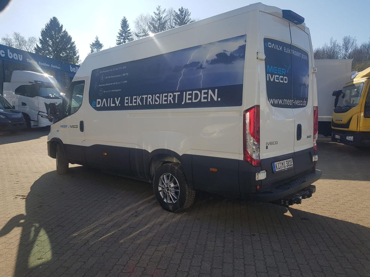 Iveco Daily 38S14E V Rückfahrkamera, AHK mit 3,5t, ... - Furgón, Furgoneta eléctrica: foto 4 Iveco Daily 38S14E V Rückfahrkamera, AHK mit 3,5t, ... - Furgón, Furgoneta eléctrica: foto 4