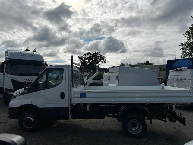 Iveco Daily 70C18H Meiller-Dreiseitenkipper 0% Finan.. - Furgoneta basculante: foto 4 Iveco Daily 70C18H Meiller-Dreiseitenkipper 0% Finan.. - Furgoneta basculante: foto 4