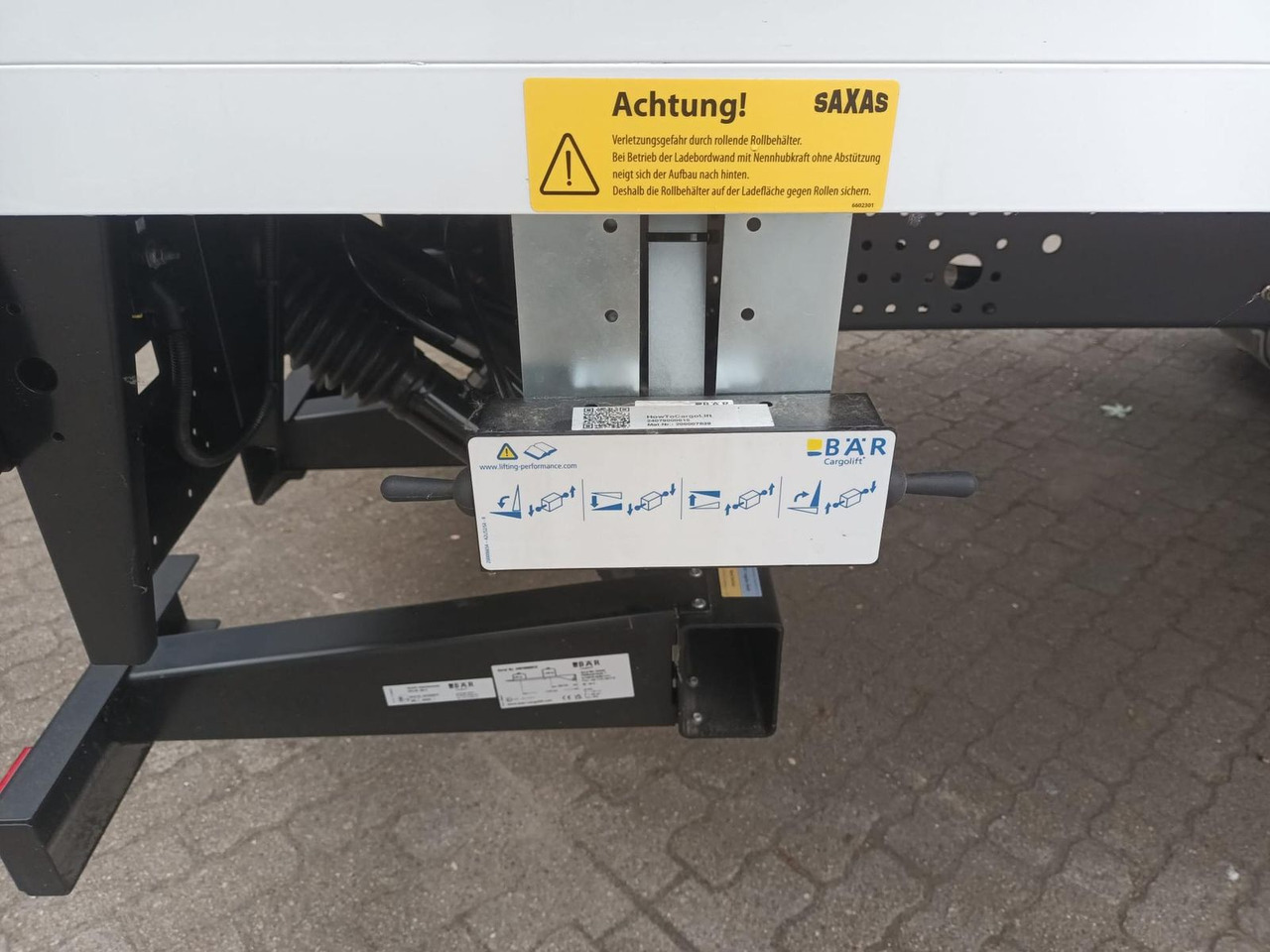 Furgoneta caja cerrada Iveco ML120E25/P mit SAXAS LBW 185 kW (252 PS), Aut...: foto 8