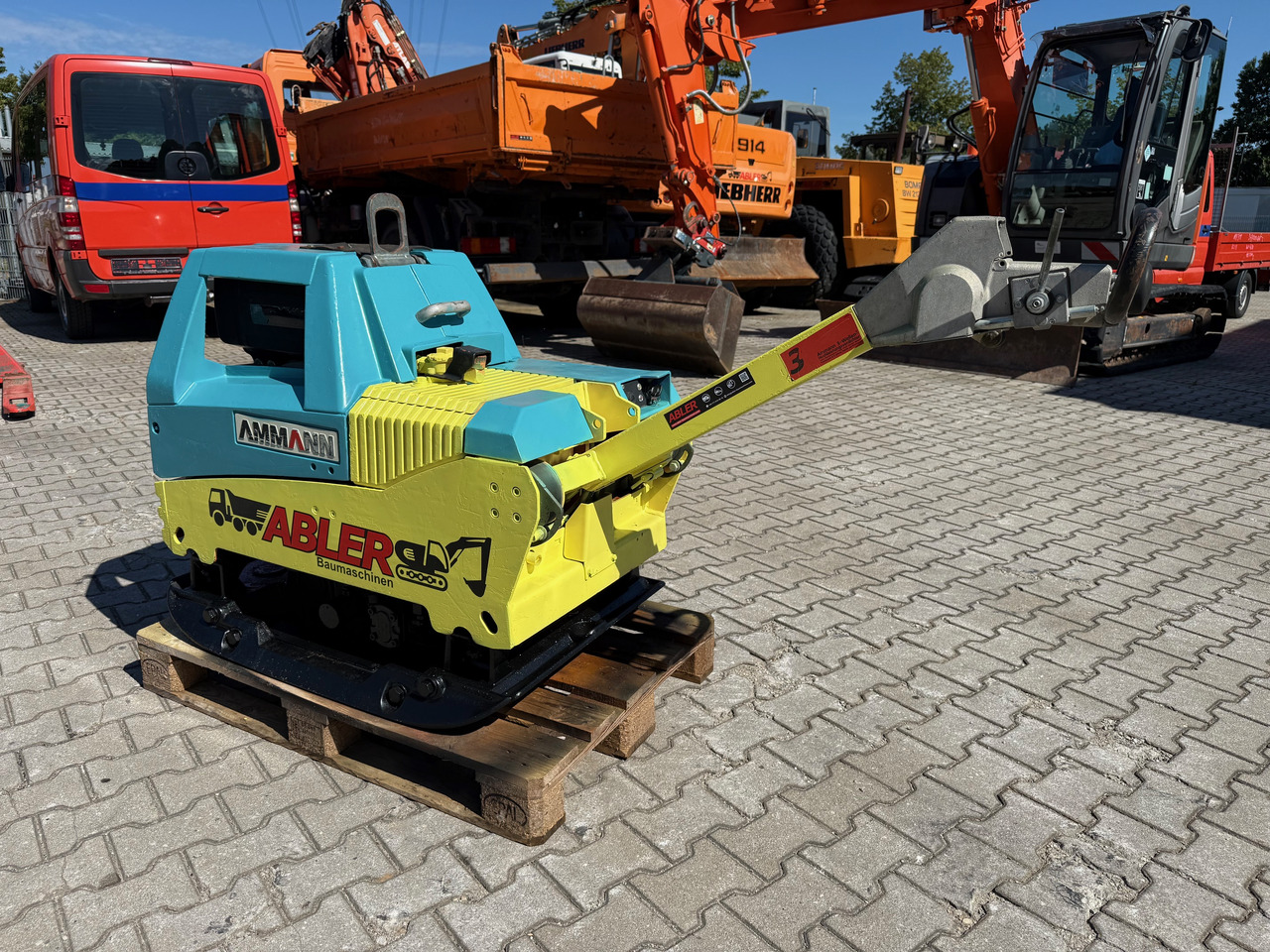 Ammann AVH 100-20 Rüttelplatte E-Start - Plancha reversible: foto 5 Ammann AVH 100-20 Rüttelplatte E-Start - Plancha reversible: foto 5