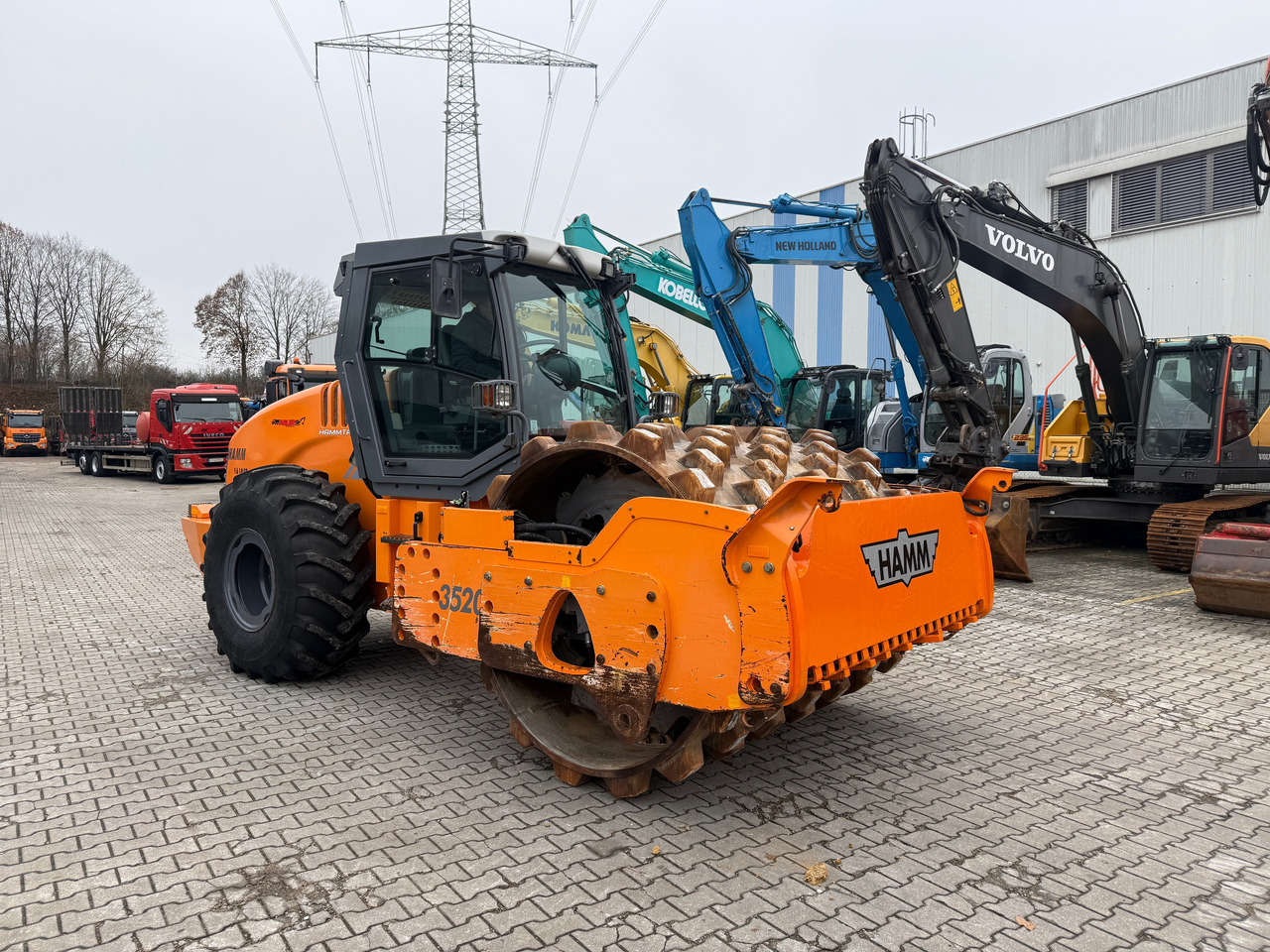 HAMM 3520 HT P Stampffuß Walzenzug Klima - Compactador: foto 3 HAMM 3520 HT P Stampffuß Walzenzug Klima - Compactador: foto 3
