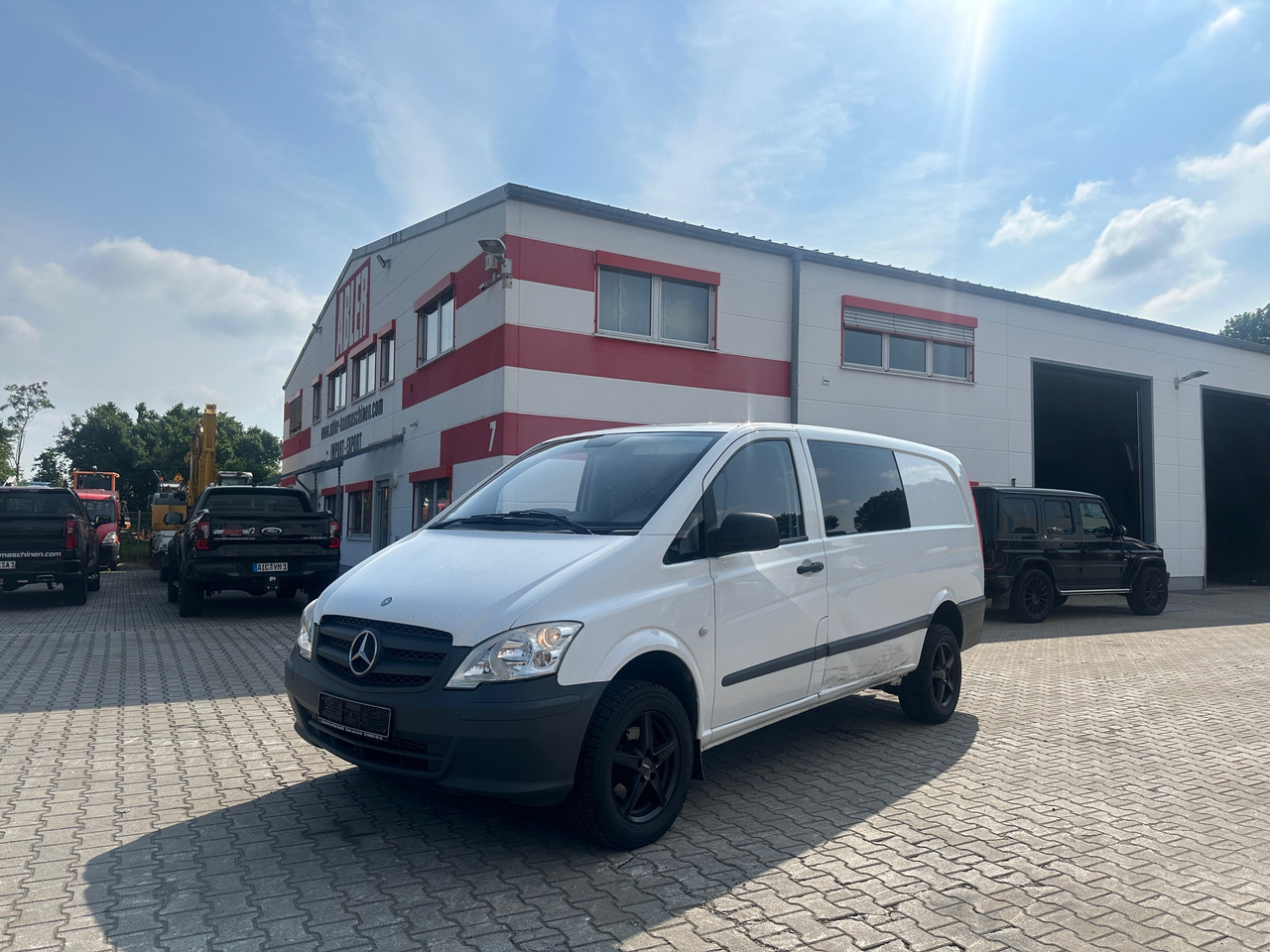Mercedes-Benz 116 CDI Vito 4x4 Allrad AWD Klima Automatik - Furgoneta pequeña: foto 1 Mercedes-Benz 116 CDI Vito 4x4 Allrad AWD Klima Automatik - Furgoneta pequeña: foto 1