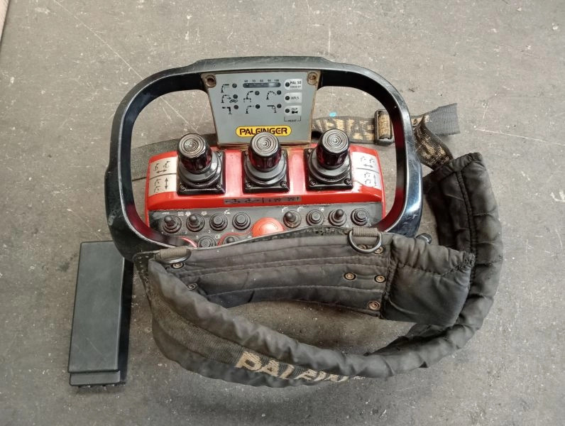 Grúa Palfinger PK 42502 - Grúa para camión para Camión: foto 1 Grúa Palfinger PK 42502 - Grúa para camión para Camión: foto 1