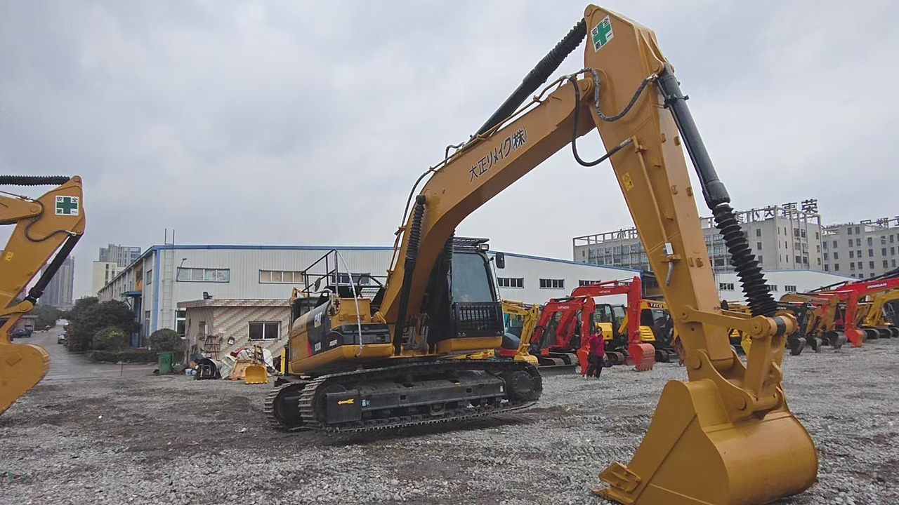 Excavadora de cadenas Caterpillar 320D: foto 8