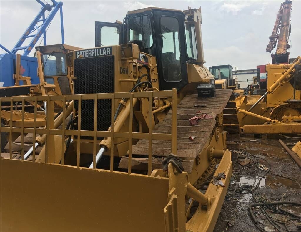 Caterpillar D 5 H - Bulldozer: foto 1 Caterpillar D 5 H - Bulldozer: foto 1